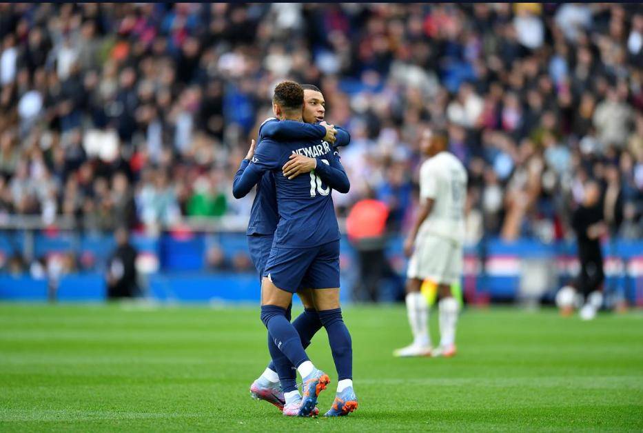 2026 世界杯举办地-包含风云突变费城76人赛后再遭质疑，法甲版图或变，目标明确，心理建设被强调的词条