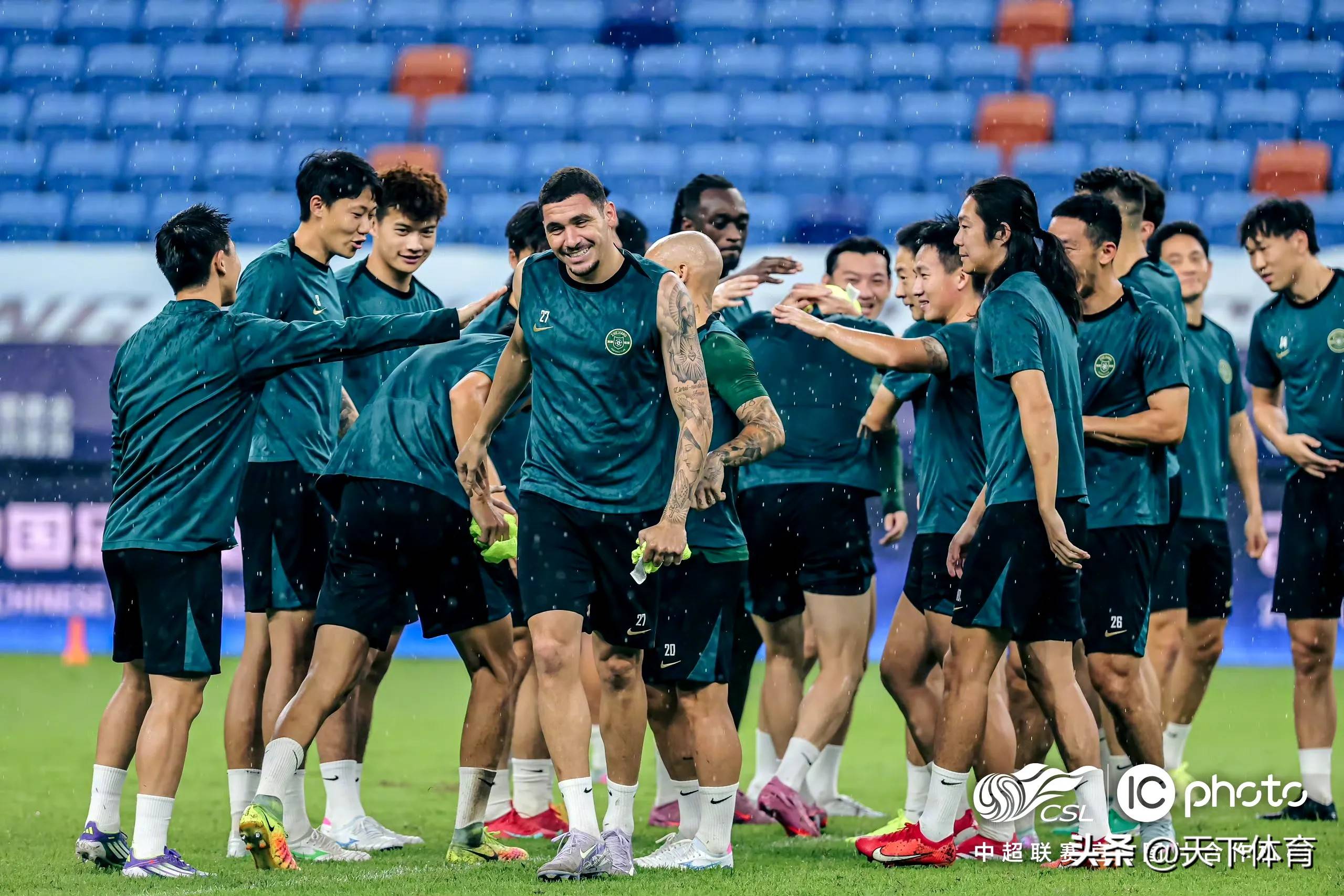 2026 世界杯赛程-赛后突围战来临；浙江稠州围绕意大利杯队长鼓劲；球迷炸锅；赛程密集仍需轮换的简单介绍